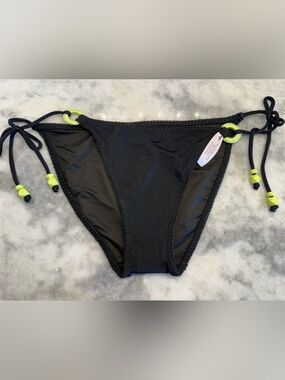 Victoria’s Secret Black Bikini Bottom Neon Green Ring Side Tie Beaded Size L